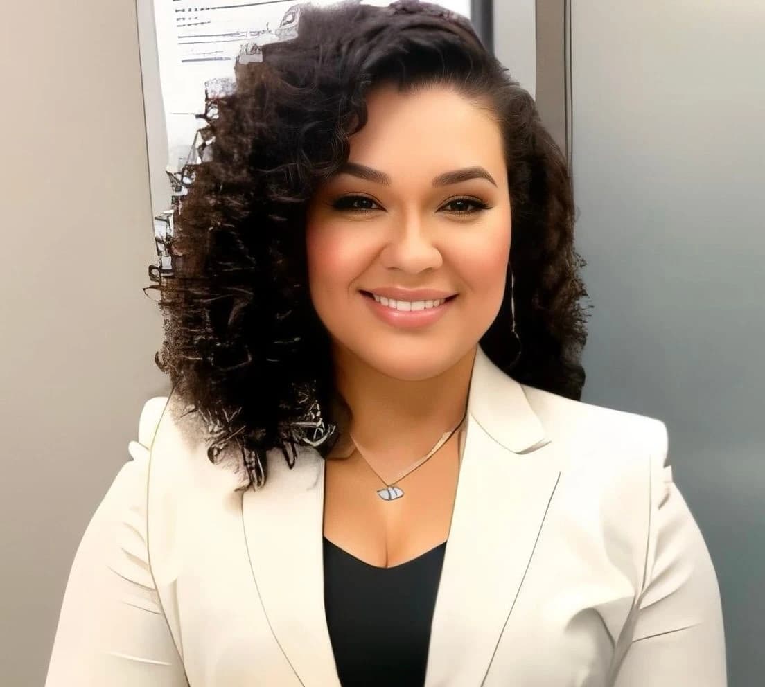 Dr. Yadira Hernandez, DC, MS, LAc